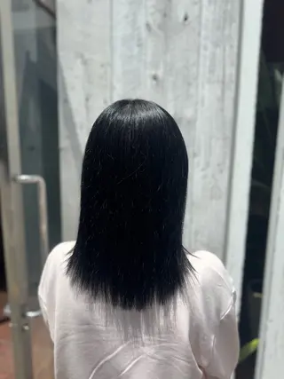 ミディアム 🌸塩谷 桜🌸のヘアスタイル