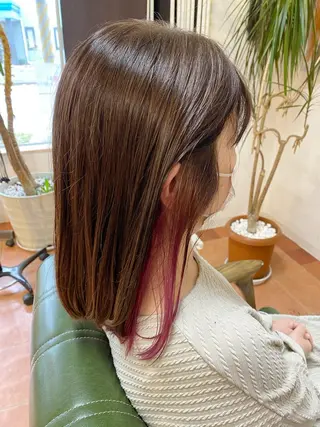 セミロング カラー 石井 佑樹のヘアスタイル