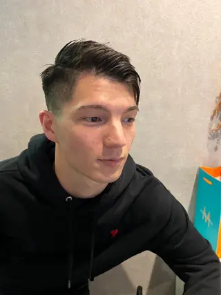 ショート Bish Yanaのヘアスタイル