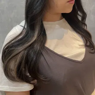 ロング カラー 中村 ひなたのヘアスタイル