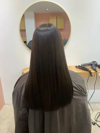 ロング Zina/艶髪/ ハイトーン/YUKAのヘアスタイル