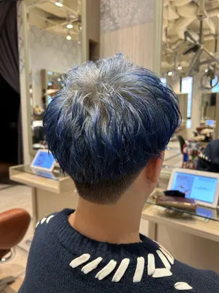 ショート カラー メンズ 一戸 拓斗のヘアスタイル