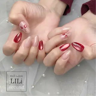 ネイル Ayane 🫧のネイルデザイン