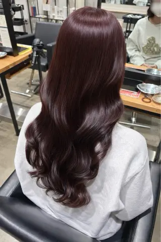 ロング カラー 中谷 美月のヘアスタイル