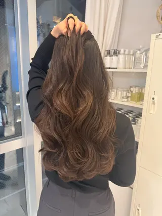 ロング ARMONY 神宮前所属・コテ巻き風パーマ 🦋そま🦋のヘアスタイル