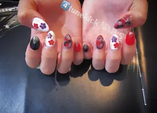 ネイル 4tunekick NAILS(フォーチュンキックネイルズ)所属・光森 淳子のネイルデザイン