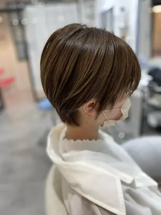 ショート カラー ✨髪質改善が大好評✨ 美容室lic近藤✨のヘアスタイル
