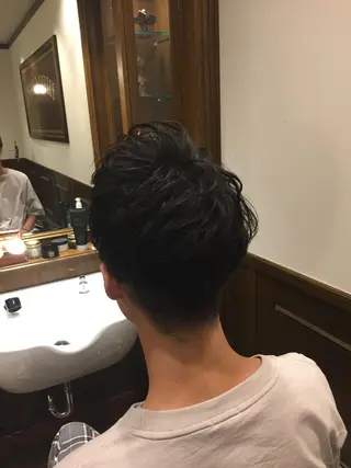 ショート ヒロ銀座ヘアーサロン 五反田店所属・寺嶋 涼のヘアスタイル