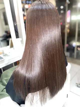 セミロング 20代半ば上質なへア ケア 髪質改善 大西のヘアスタイル