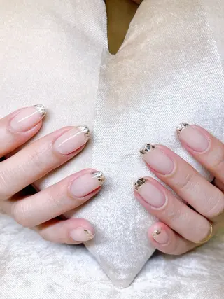 ネイル ECLAT エクラ所属・寺山 千鶴のネイルデザイン