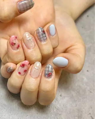 ネイル Reflection marikoのネイルデザイン