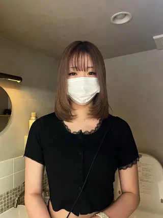 セミロング カラー nishido ハイライト/海外ヘアのヘアスタイル