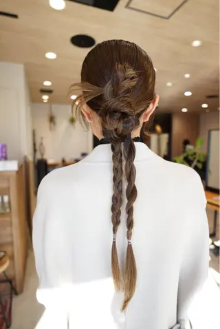 ロング ヘアアレンジ うる艶レイヤーカット hinakoのヘアスタイル