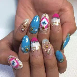 ネイル VIOLUS所属・VIOLUS 関目のネイルデザイン