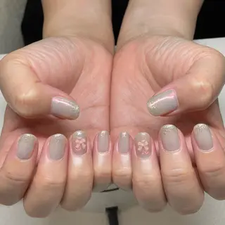 ネイル ビオール エトレ （Be All etre）所属・坂本 美玖のネイルデザイン