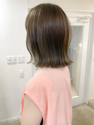 ミディアム カラー ミディアム/顔周り/ ベージュ🌼mayuのヘアスタイル