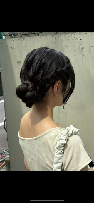 ロング ヘアアレンジ ドアベルヘアリビング所属・加藤志保 🎗️🫧モデル募集のヘアスタイル