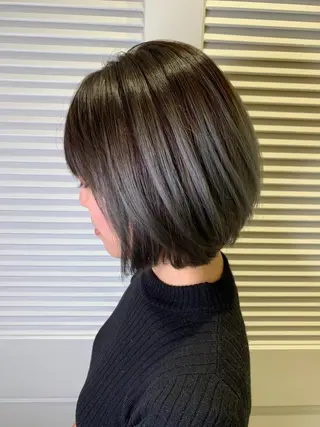 ミディアム 渋谷ハイトーン/ デザインカラー阿部のヘアスタイル