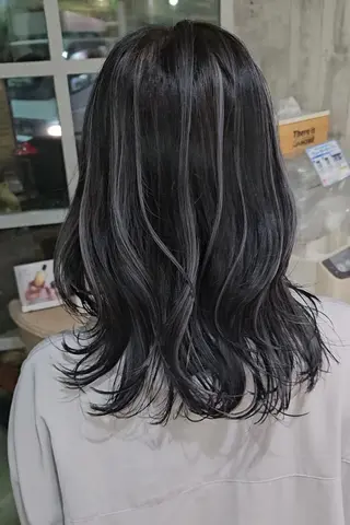 ロング カラー Takizawa 🔆縮毛矯正のヘアスタイル