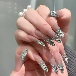 ネイル 古賀 佳織のネイルデザイン