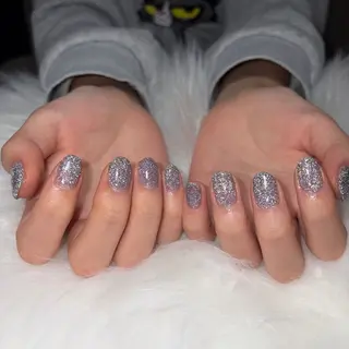 ネイル ホワイトニング専門サロンGLOW所属・GLOW a_nailのネイルデザイン