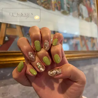 ネイル LE'A NAILSのネイルデザイン