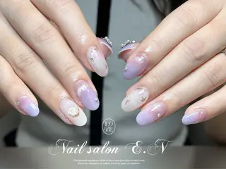 ネイル E.N🦋 長さ出し/持ち込みのネイルデザイン