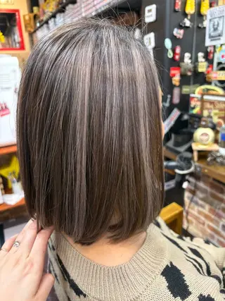 ミディアム カラー 🌴 NALUスタイ リストおKIKU🏄のヘアスタイル