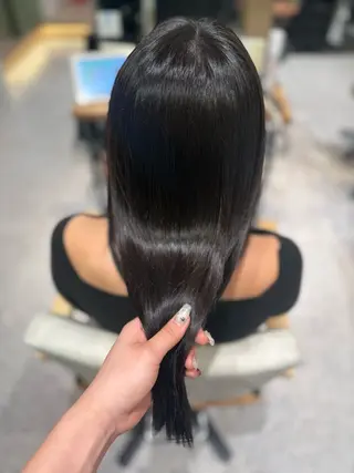 ロング カラー ブリーチ/マツエク 𝓡𝓲𝓷🫧のマツエク・マツパデザイン