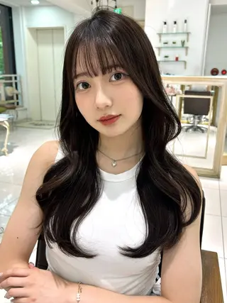 ロング カラー ヘアアレンジ 透明感カラー ai🫧🪞のヘアスタイル