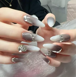 ネイル ＆ME アンドミーのネイルデザイン