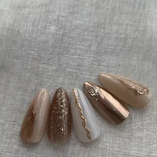 ネイル salon Hush Hushのネイルデザイン