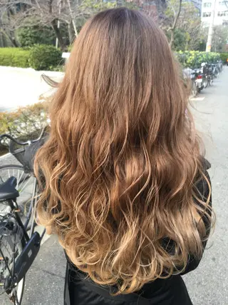 ロング カラー 髪質改善 中川　翔のヘアスタイル