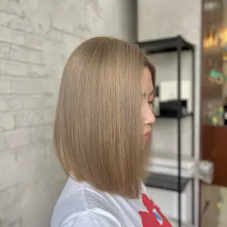 ミディアム 艶髪ブリーチカラー 💗manaka💗のヘアスタイル