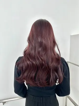 ロング NOAHL所属・yuna スパ/カラーのヘアスタイル