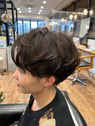 ショート パーマ 高橋 春菜のヘアスタイル