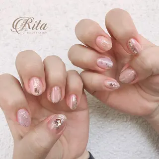 ネイル Rio 𓍼のネイルデザイン