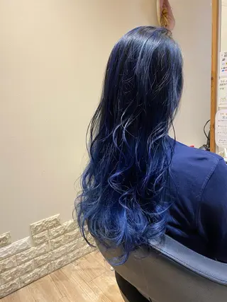 ロング カラー 関口 友行のヘアスタイル