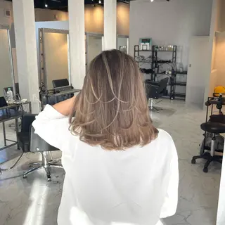 ミディアム カラー ヘアアレンジ アンドウ ユウ/ レイヤーカット/韓国のヘアスタイル