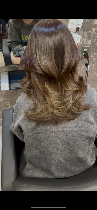 セミロング レイヤー/韓国ヘア /LILICAのヘアスタイル