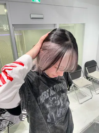 ミディアム カラー 菜々🫧新宿 透明感ケアブリーチのヘアスタイル