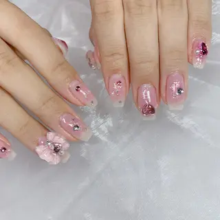 ネイル La neige* yuki 🥯🍑のネイルデザイン