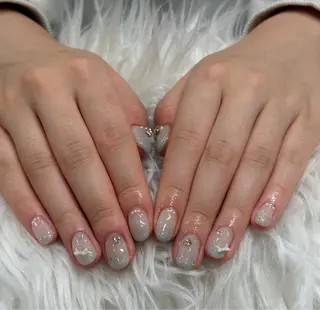 ネイル GO TODAY シェアサロン 渋谷Orla店所属・シオリ ⪩⪨のネイルデザイン