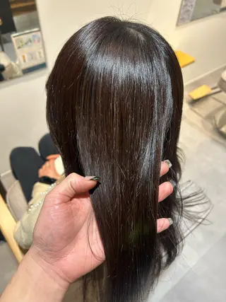 カラー 小林 睦季のヘアスタイル