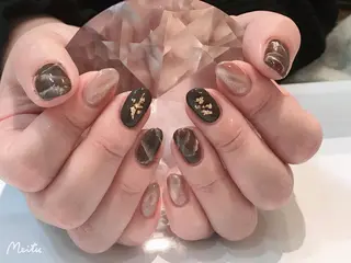 ネイル SINCERELY シンシアリー🌈のネイルデザイン