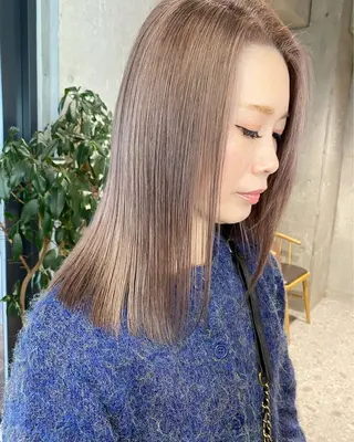 セミロング カラー ブリーチカラーレイヤ ーカット🦋annaのヘアスタイル