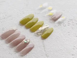 ネイル 【DELICAT】 溝の口店　KUMIのネイルデザイン