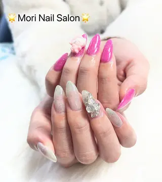 ネイル MORI ネイル SALONのネイルデザイン