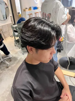 ミディアム パーマ メンズ メンズカットパーマ ✂️ JOYAのヘアスタイル