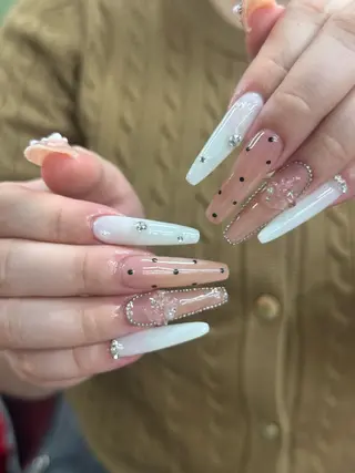 ネイル Iconic所属・Iconic Nailのネイルデザイン